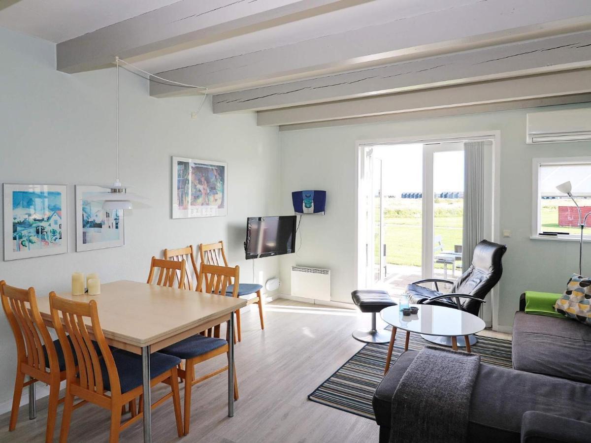 6 Person Holiday Home In Hadsund Esterno foto